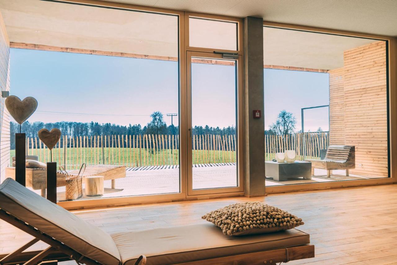 Gut Huegle Erlebnishof & Spa Ravensburg Exterior foto